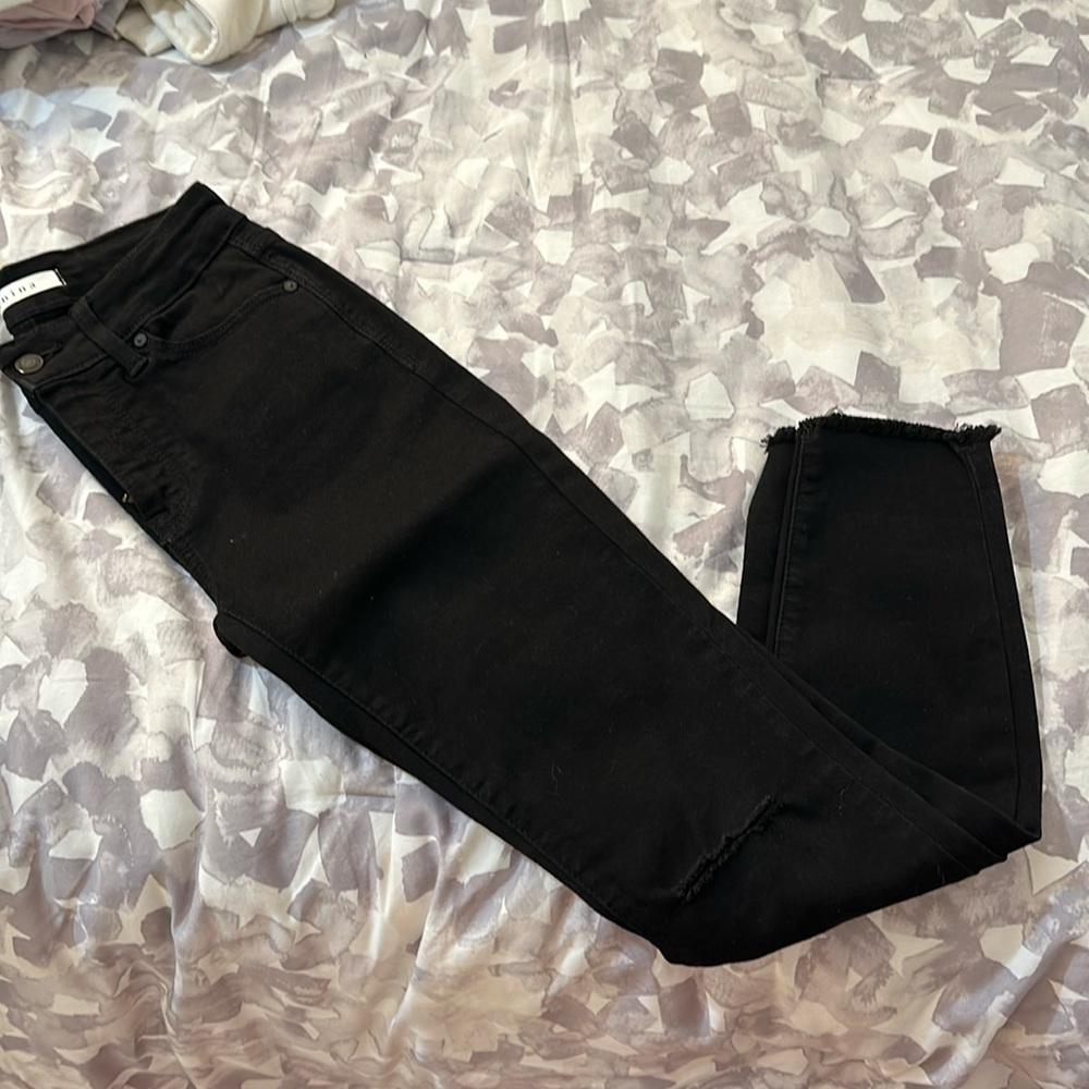 Black skinny jeans